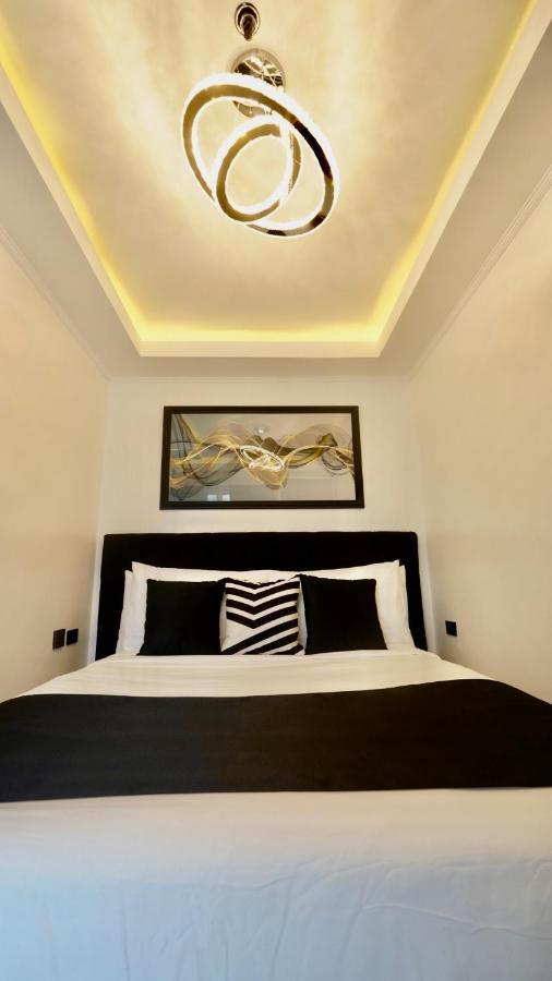 Makati Isabela Luxury Apartment Manila Exterior photo