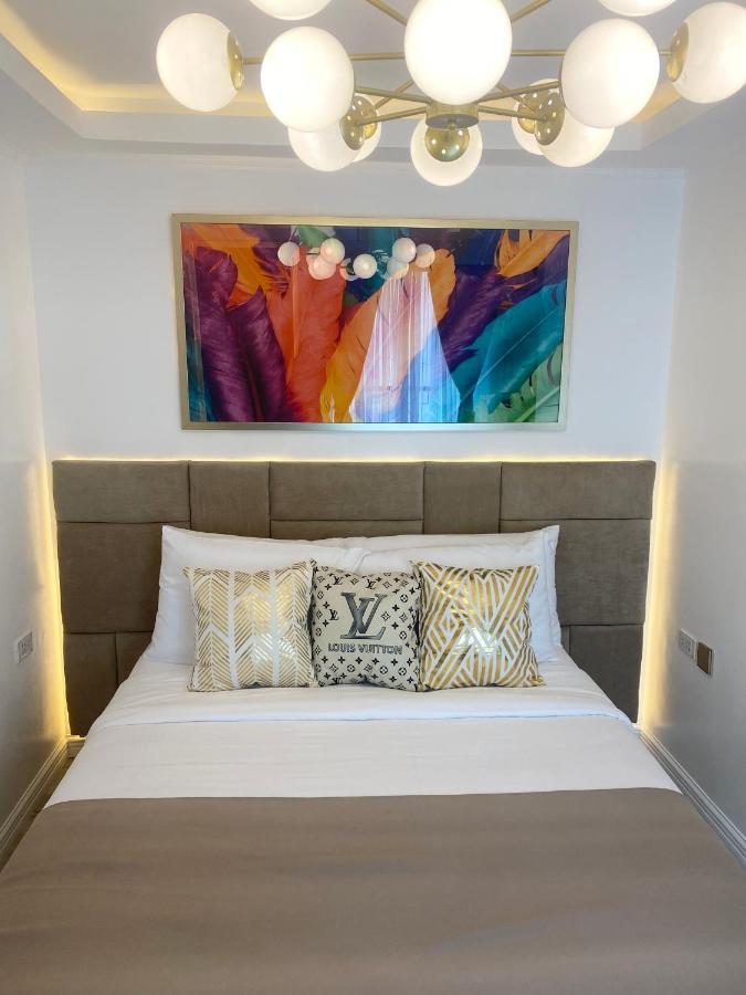 Makati Isabela Luxury Apartment Manila Exterior photo