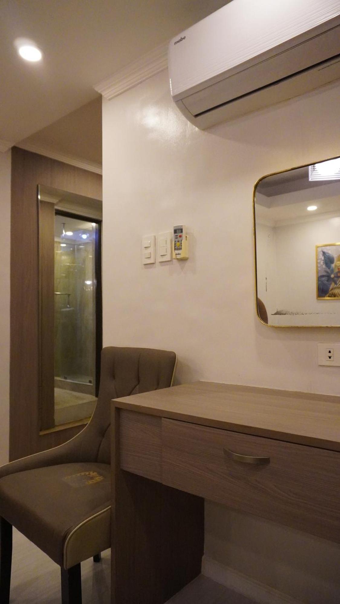 Makati Isabela Luxury Apartment Manila Exterior photo