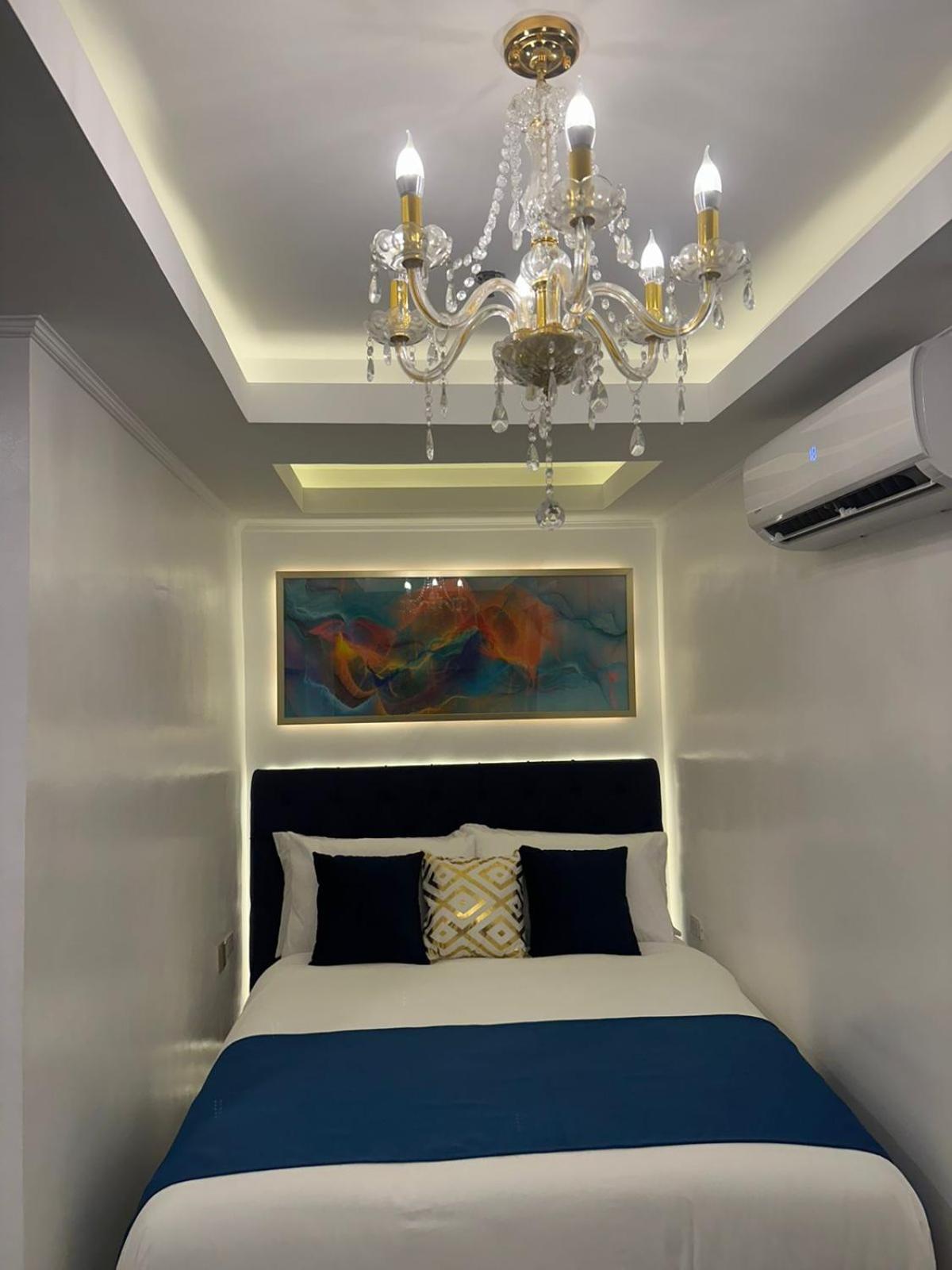 Makati Isabela Luxury Apartment Manila Exterior photo
