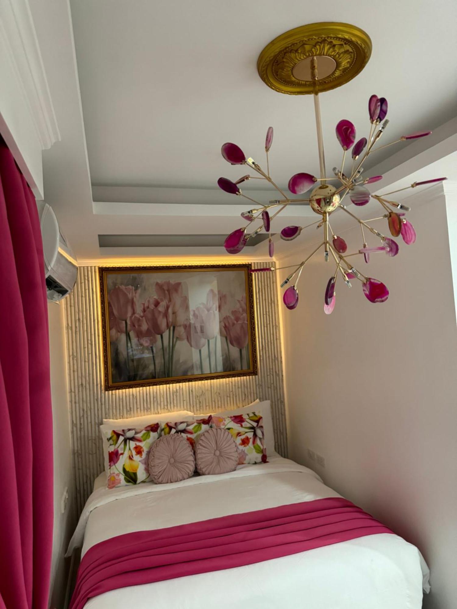 Makati Isabela Luxury Apartment Manila Exterior photo